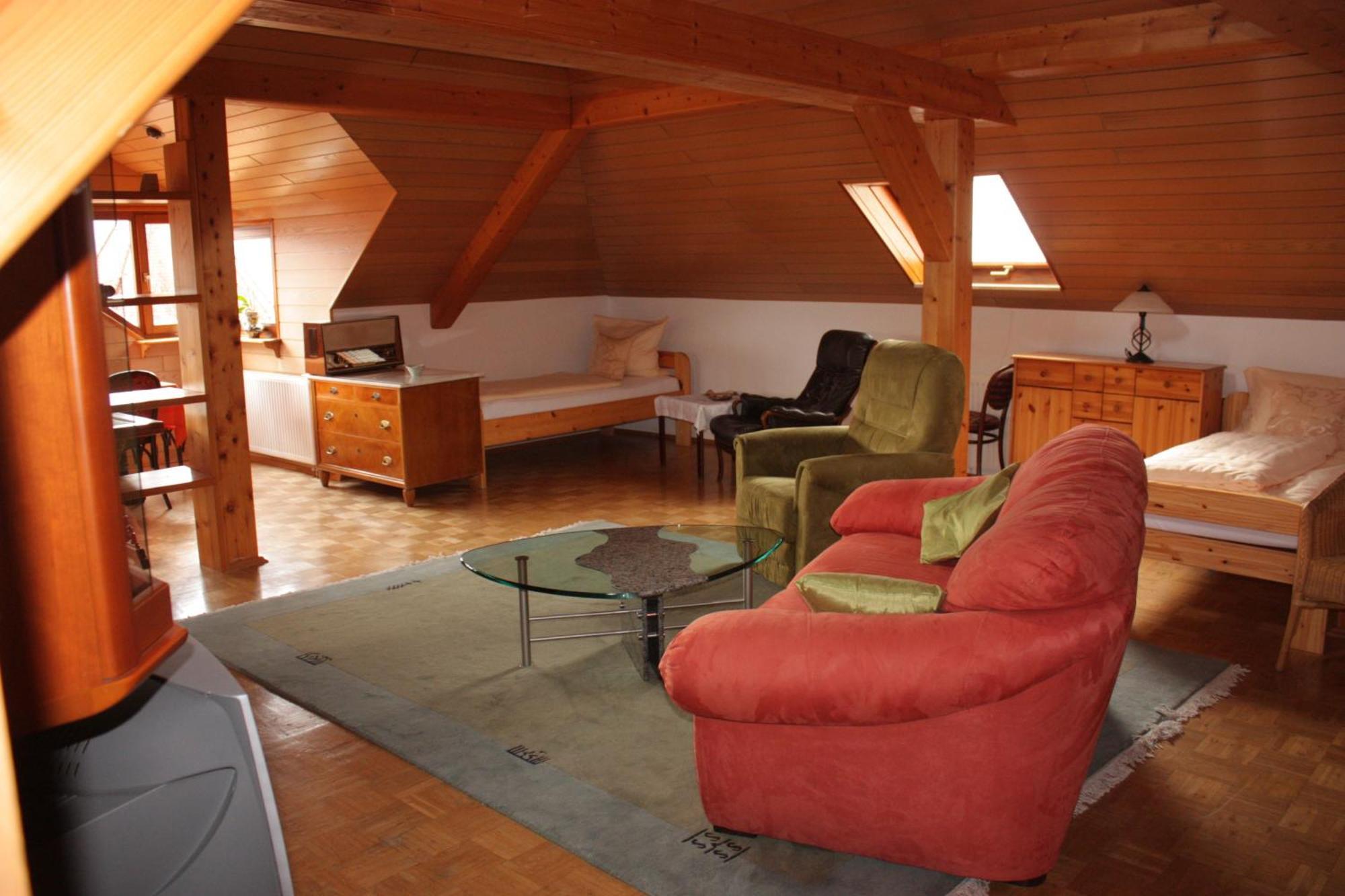 Rhoen Hotel Waldcafe St. Georg シュターツバート・ブリュッケナウ 部屋 写真